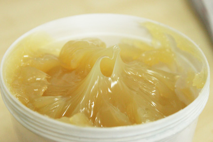 潤(rùn)滑脂廠家告訴你潤(rùn)滑脂開(kāi)封后該如何存放！