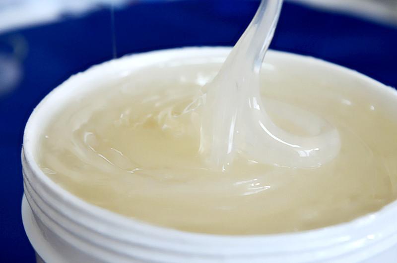 選擇開式齒輪傳動(dòng)潤滑脂需考慮哪些因素？